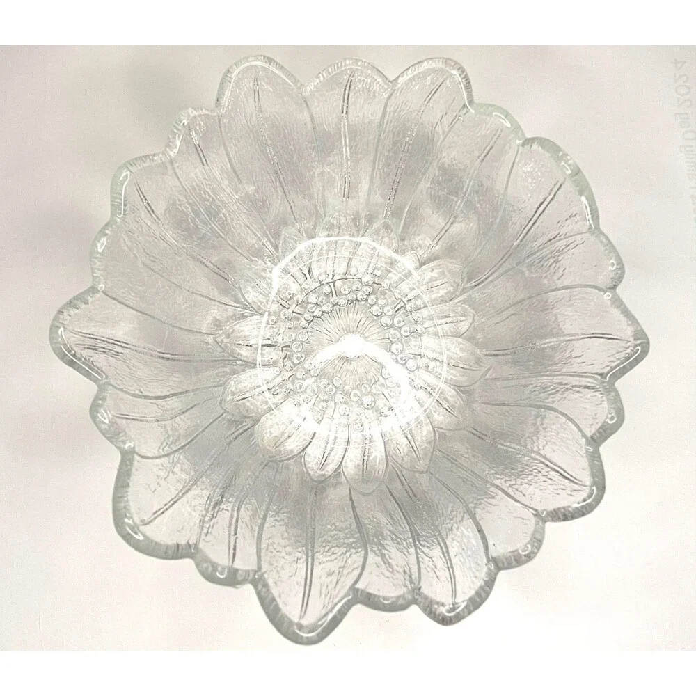 Indiana Glass Company 1930’s Clear Glass Serving Bowl Lily Pons 7